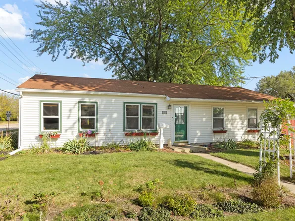 649 Montrose Dr, Romeoville, IL 60446