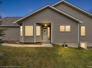 9179 Nicole Ln, Davison, MI
