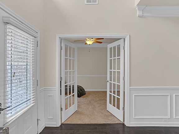5th image of 602 Baymist Ct