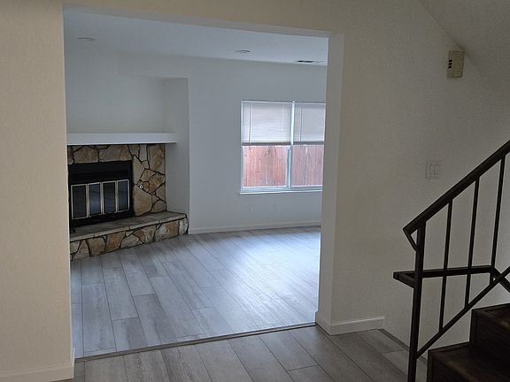 4th image of 1275 Sandy Bridges Ct
