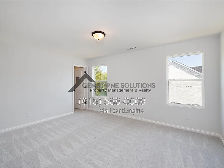 631 Silva Ln — Photo 45