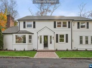 95 W Northfield Rd, Livingston, NJ 07039