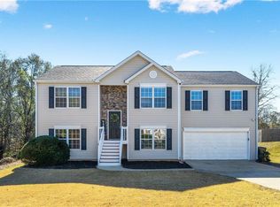 91 Crestworth Xing, Powder Springs, GA 30127