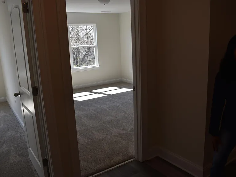 16 Emily Ct — Photo 9