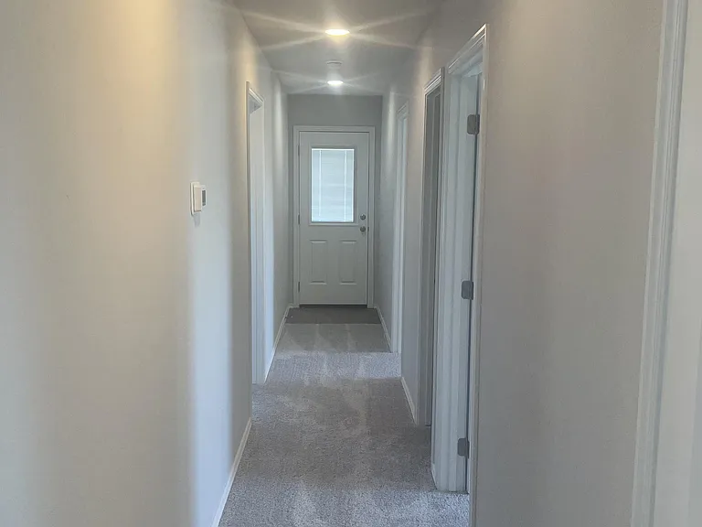1002 Ichabod Cir — Photo 20