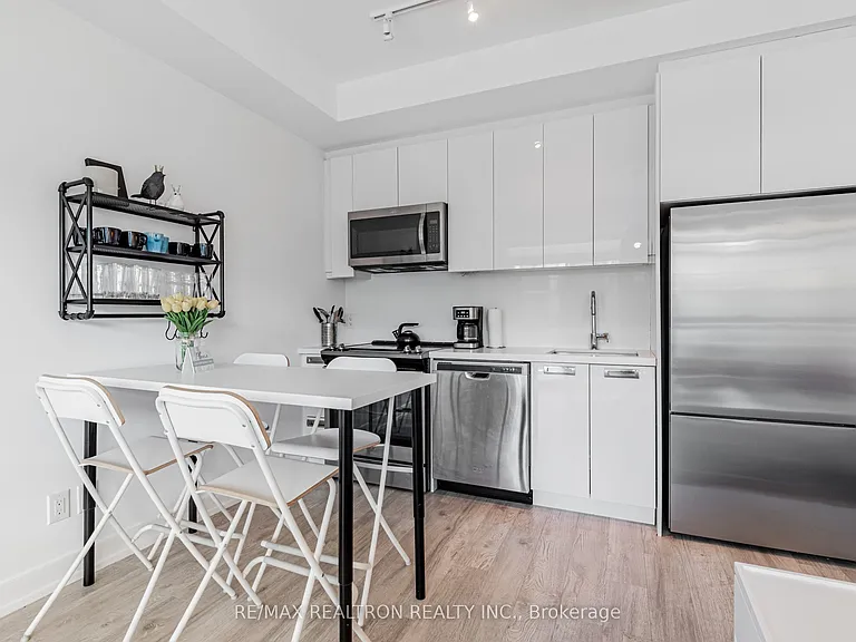 333 Sea Ray Ave #D315 — Photo 7