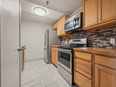 1 Russell Street APT 15, Middletown, CT, 06457