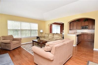 5th image of 334 Montabello