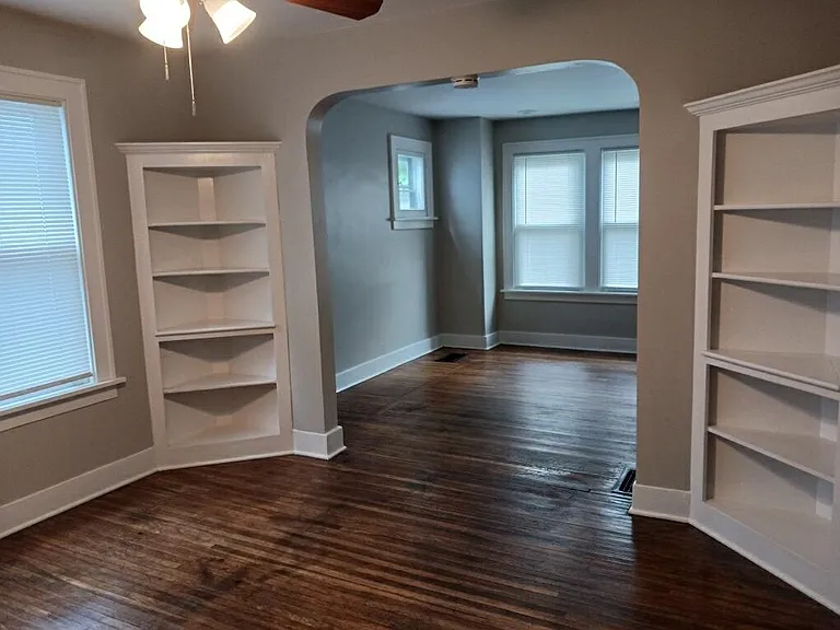 59 Parkwood Ave #1 — Photo 5