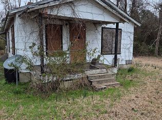 140 Strawberry Patch Rd, Faison, NC 28341