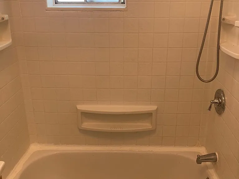 615 E I St — Photo 19