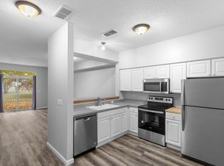 4189 Running Brook Rd #2404, Saint Paul, MN 55122