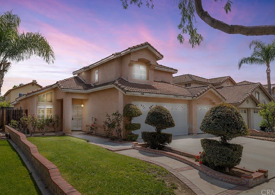 1st image of 409 N Arthur Cir