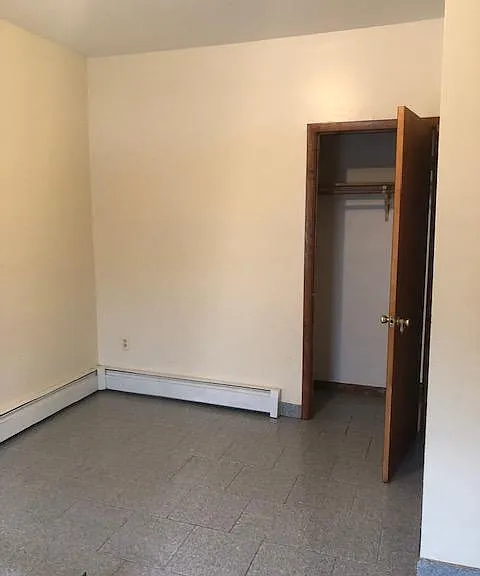 313 Preakness Ave #4 — Photo 3