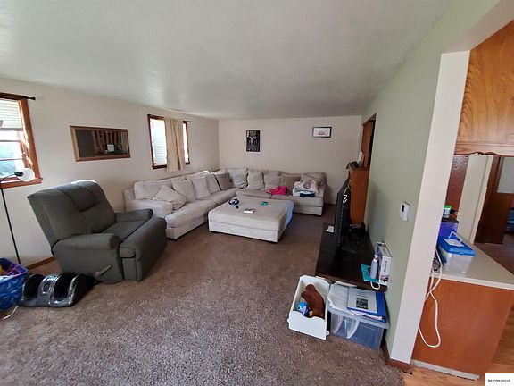 5th image of 410 21st St SW