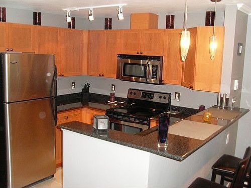 1st image of 500 Elliott Ave W APT 412