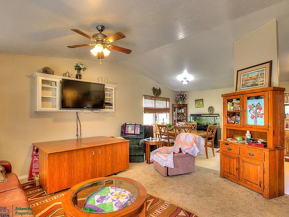 3rd image of 1909 Himes Ave