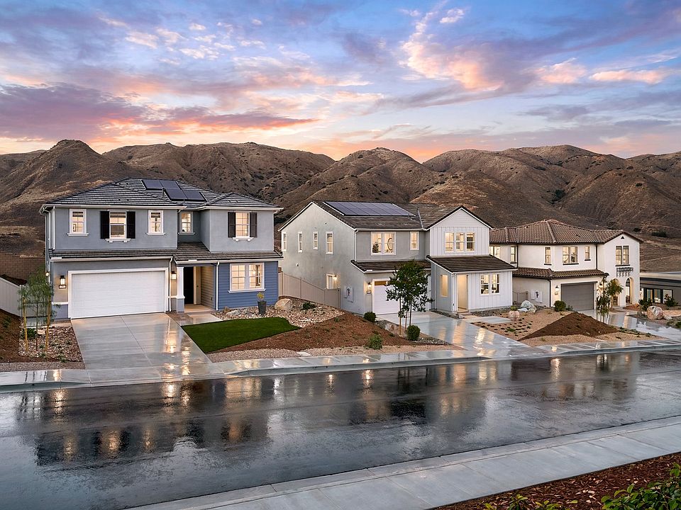 Horizon at Solara Exterior Model Photography