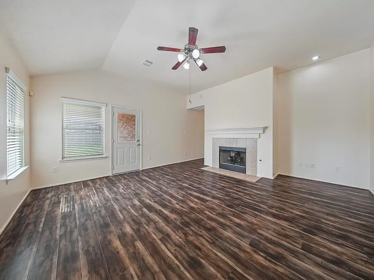 5015 Bridgecrossing Ct — Photo 9