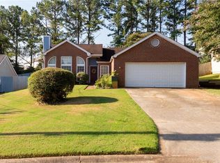 1470 Charter Oaks Ln, Lawrenceville, GA 30046