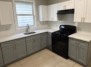 807 S 13th St APT 1, Newark, NJ 07108