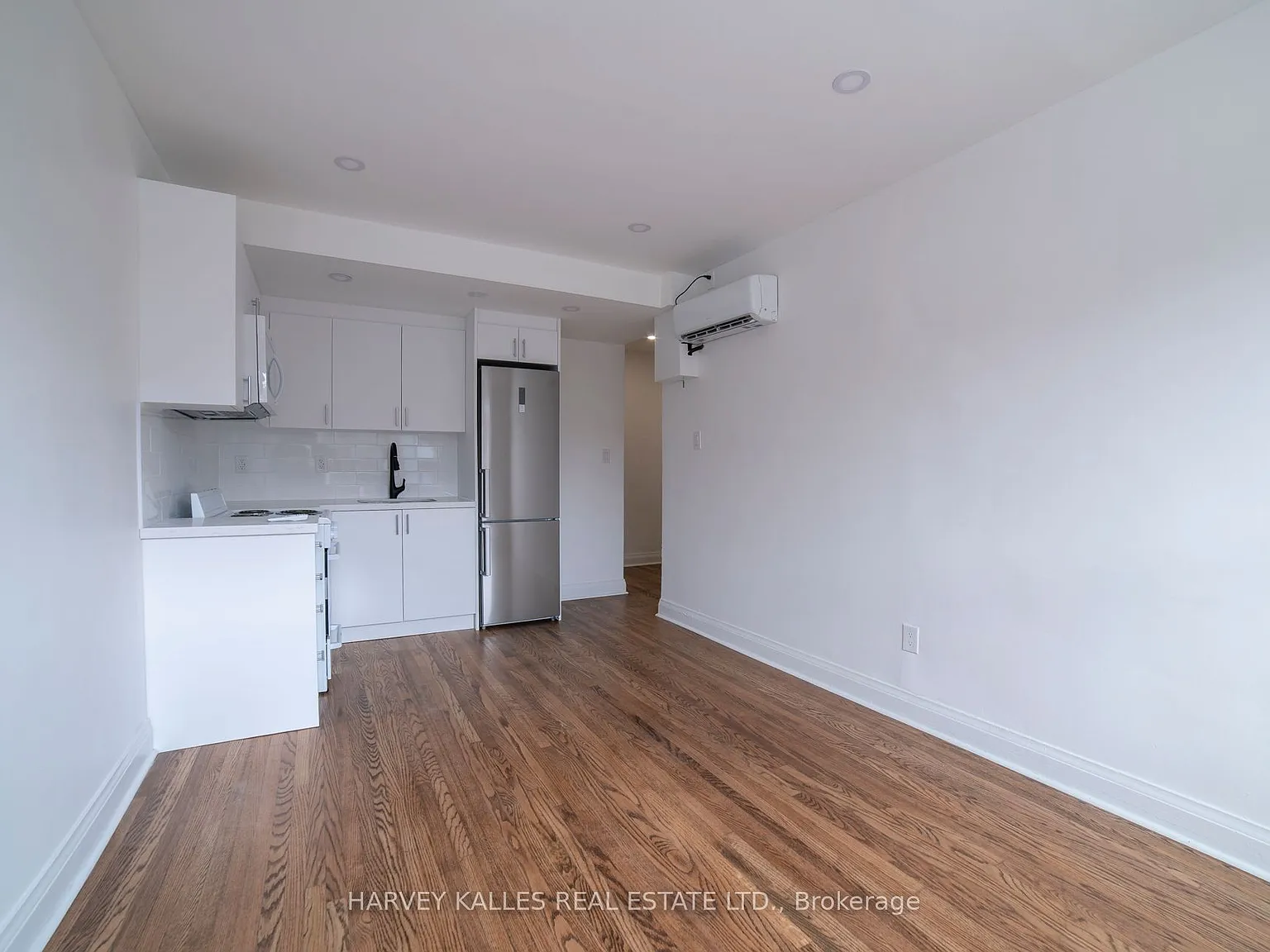 2 bed, $1,980 — Photo 2