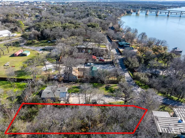 4832 Williams Spring Rd, Fort Worth, TX 76135