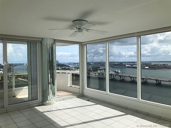 2nd image of 1717 N Bayshore Dr #A-3031