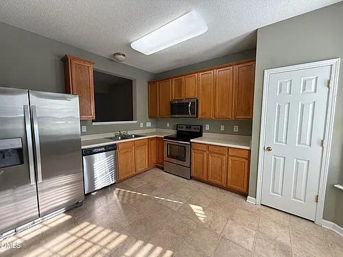 138 Forthview Way Photo 1