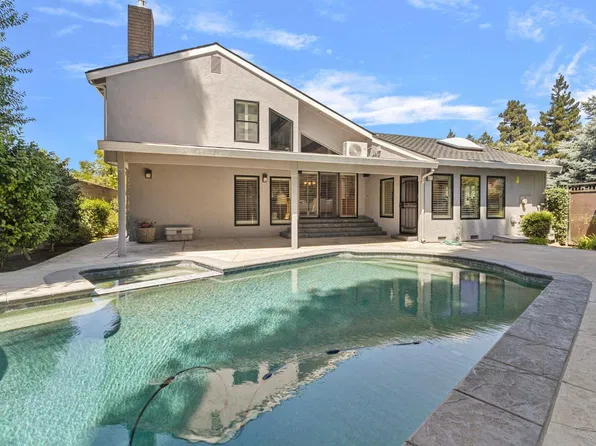 2809 Londonderry Ct, Modesto, CA 95350