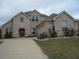 1136 Hidden Meadow Dr, Burleson, TX 76028
