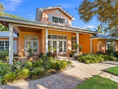 23 Castle Hill Way, Sewalls Pt, FL, 34996