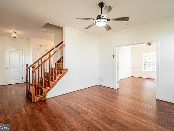 3rd image of 44036 W Mervell Ct