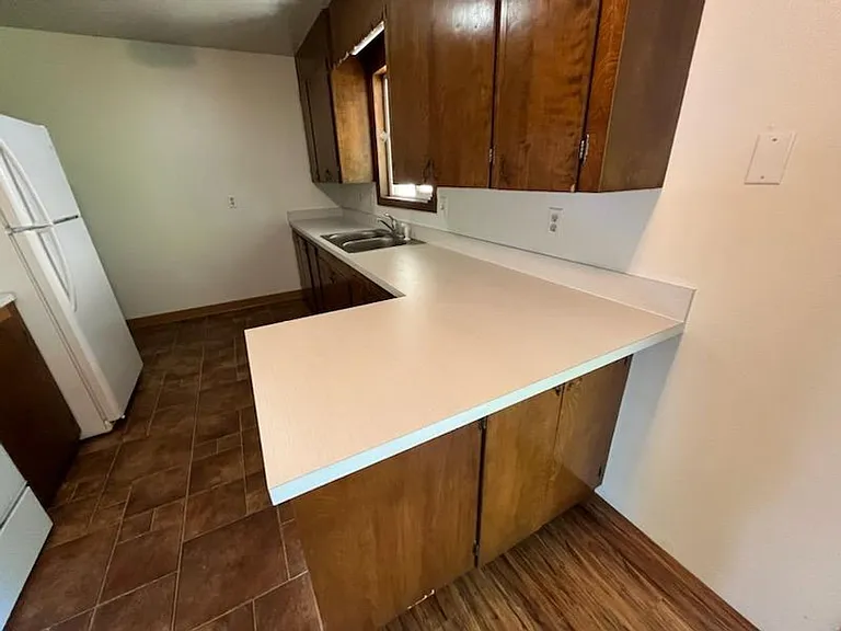 765 Wocus St — Photo 11