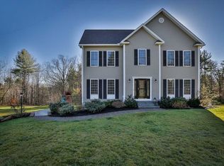 9 Northland Rd, Windham, NH 03087