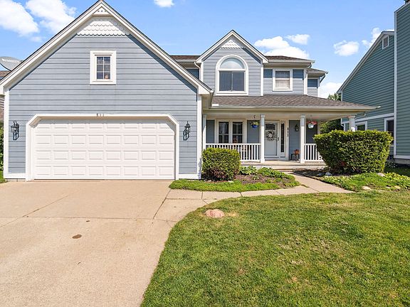 2nd image of 811 Linden Way