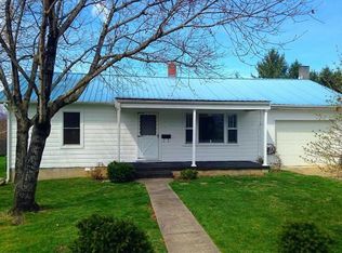 140 Fanning Ave, Erwin, TN 37650
