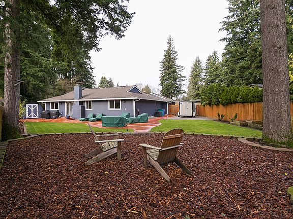 4th image of 404 NE Hearthwood Blvd