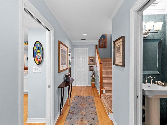 4th image of 5009 S ELBERON STREET
