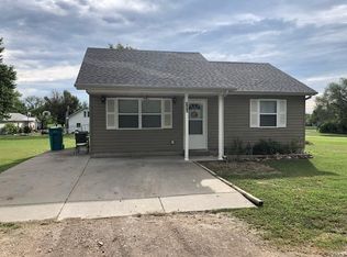 200 N Victor St, Bland, MO 65014