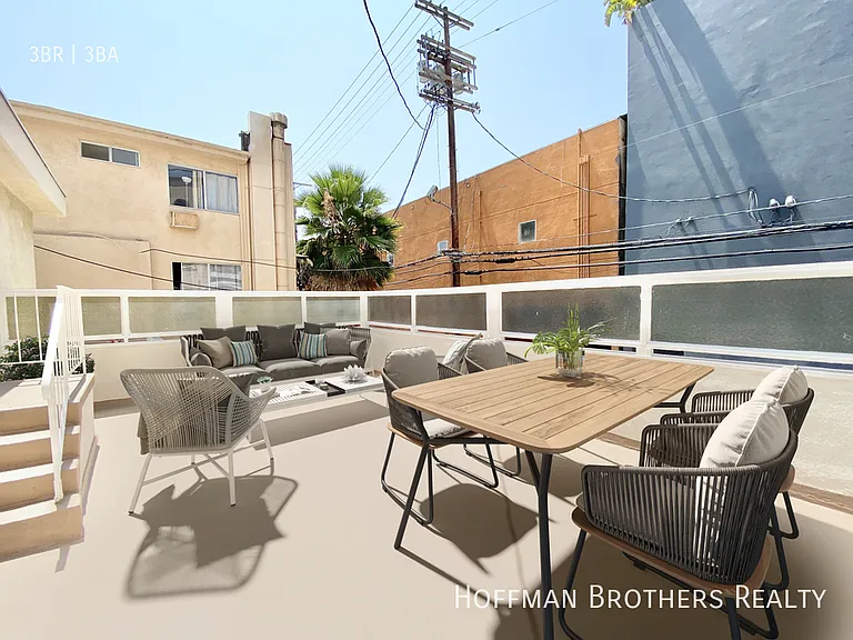 931 S Wooster St #4 — Photo 3