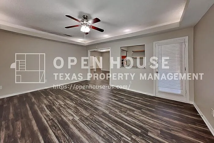 10101 Stoneleigh Dr — Photo 7