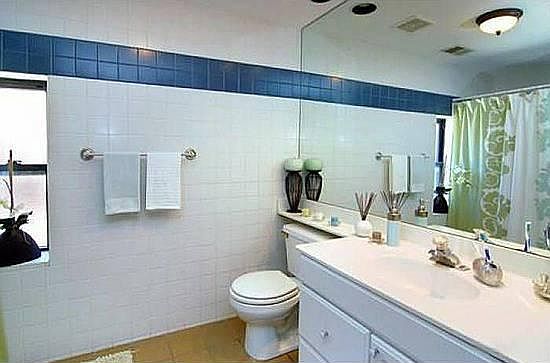 4th image of 2344 N Greenview Ave