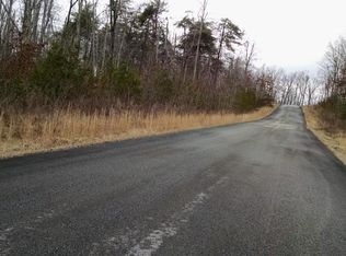 160 Willow Creek Ln, Crossville, TN 38571