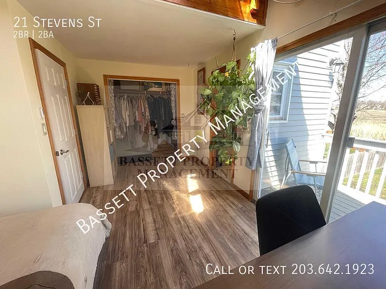 21 Stevens St — Photo 17