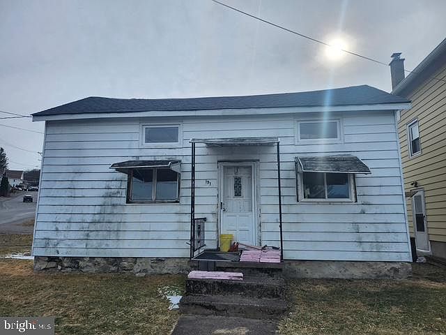 1st image of 191 Spruce St