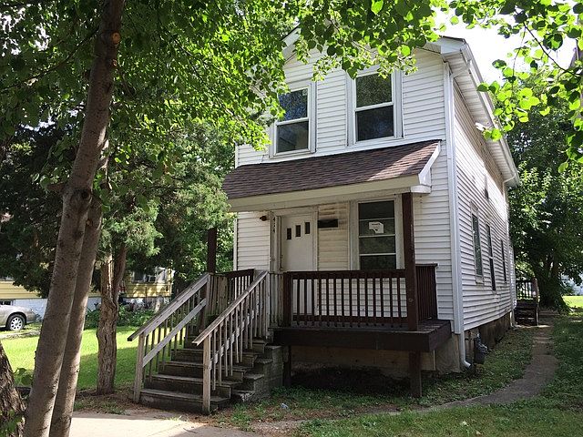 1st image of 414 S Joliet St