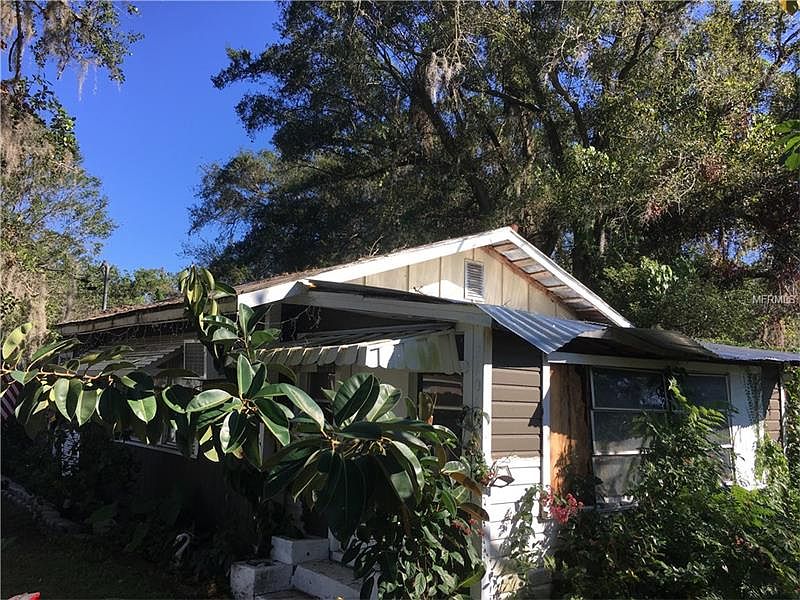 1st image of 2704 Hempstead Dr