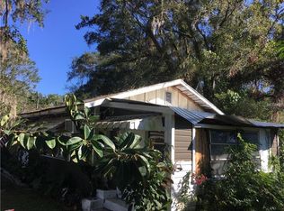 2704 Hempstead Dr, Lakeland, FL 33801