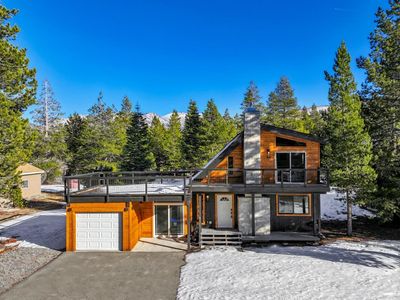 1829 Bakersfield St, South Lake Tahoe, CA, 96150